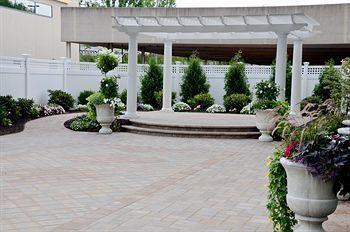 Doubletree By Hilton Hotel
